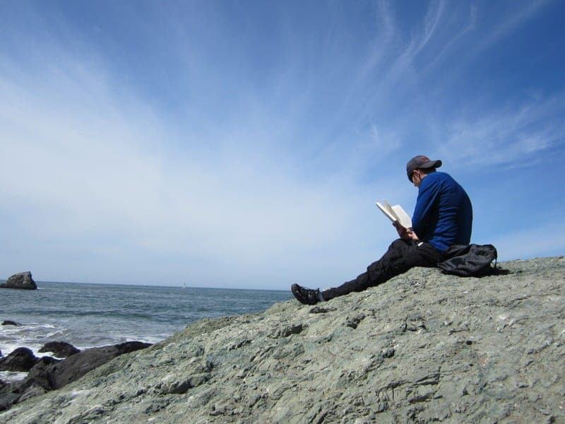 traveling with books reading during travel