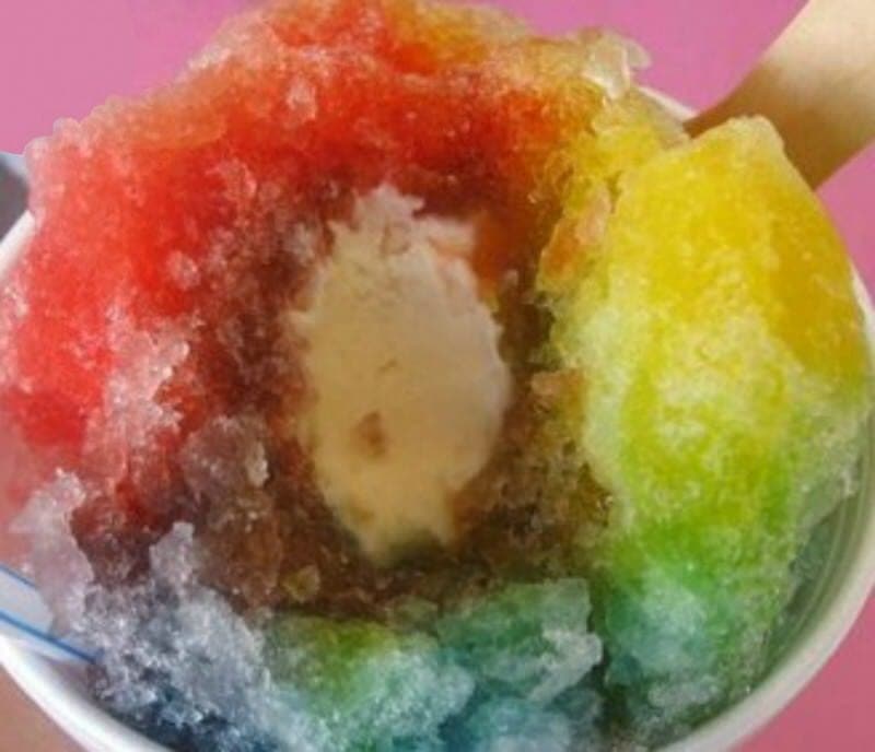 shave ice Big Island Hawaii ice shave Itsu's Fishing Supplies shop Hilo Hawaii