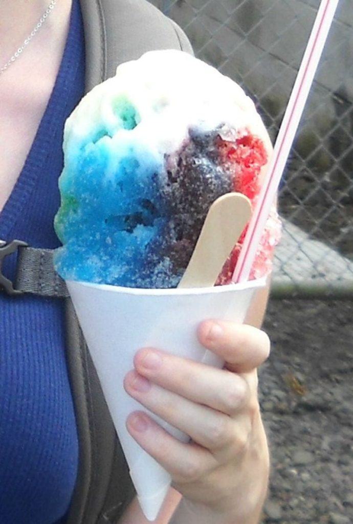 shave ice Big Island Hawaii ice shave Itsu's Fishing Supplies shop Hilo Hawaii