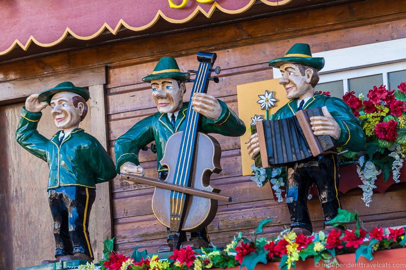 world's largest cuckoo clock Sugarcreek Ohio things to do in Amish Country Ohio visiting Holmes County Ohio