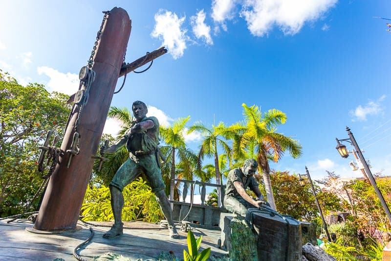 Sculpture garden Hemingway in Key West Florida