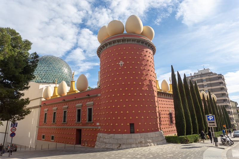 Dalí Theatre Museum Figueres Salvador Dalí Museum in Costa Brava Barcelona Spain