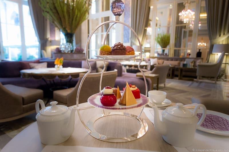 Hôtel de Crillon afternoon tea in Paris guide 