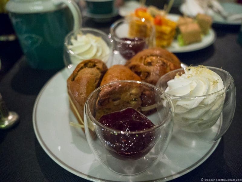 Shangri La luxury afternoon tea in Paris