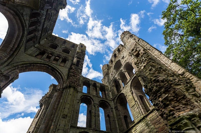 Kelso Abbey Scottish Borders highlights travel Rabbies