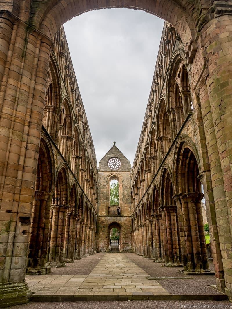 Jedburgh Abbey Scottish Borders highlights travel Rabbies