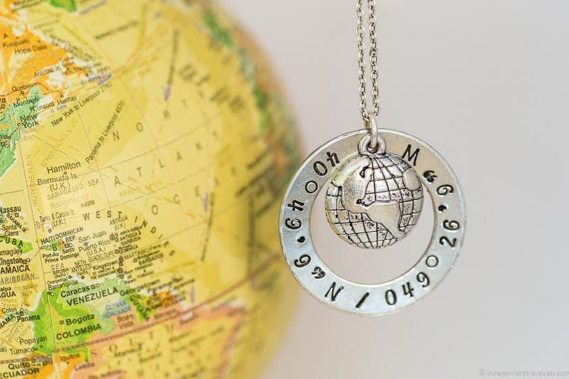 Travel Inspired Jewelry Guide: Travel Themed Jewelry for Travelers