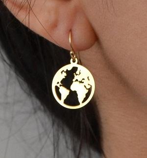 world map earrings jewellery for travellers travel inspired jewelry