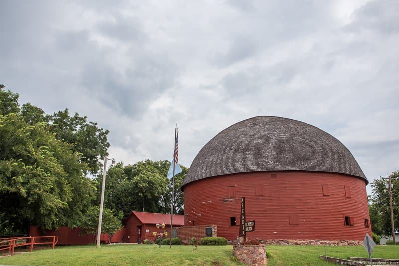 Round Barn Arcadia OK 2 week Route 66 itinerary detailed guide