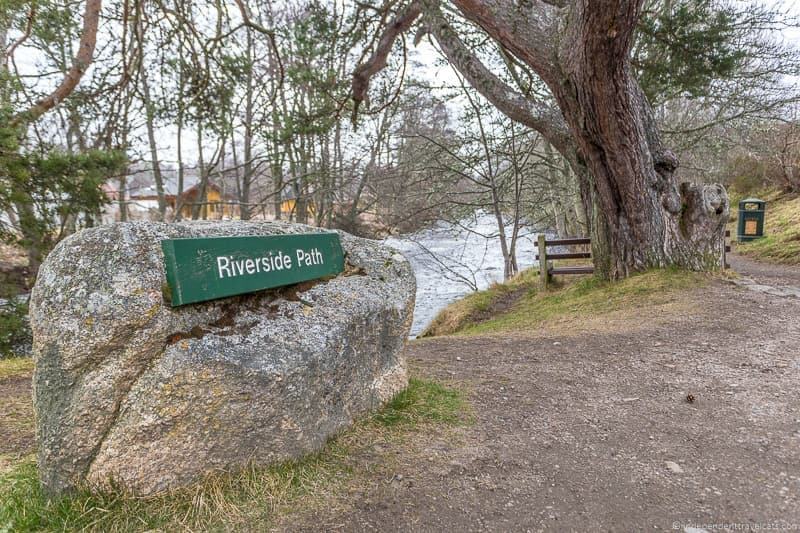 hiking things to do in the Cairngorms National Park in winter