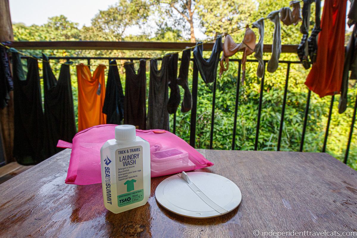 How to Wash Your Clothes in a Plastic Bag While Traveling 