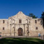 The Alamo facade A guide to visiting The Alamo in San Antonio Texas San Antonio Missions National Historical Park