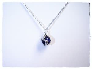 globe necklace travel jewelry jewelry for travelers travel themed jewelry jewellery for travellers