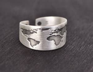 oxidized world map ring travel jewelry jewelry for travelers travel themed jewelry jewellery for travellers