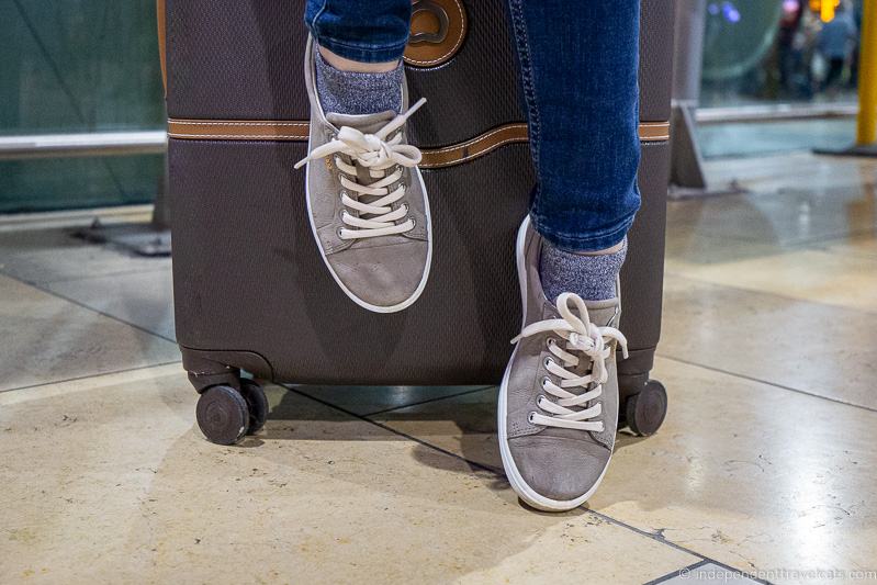 Best Travel Shoes for Women: The Ultimate Guide - Independent