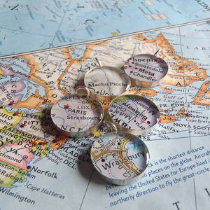 map charm wedding bouquet travel themed wedding destination wedding