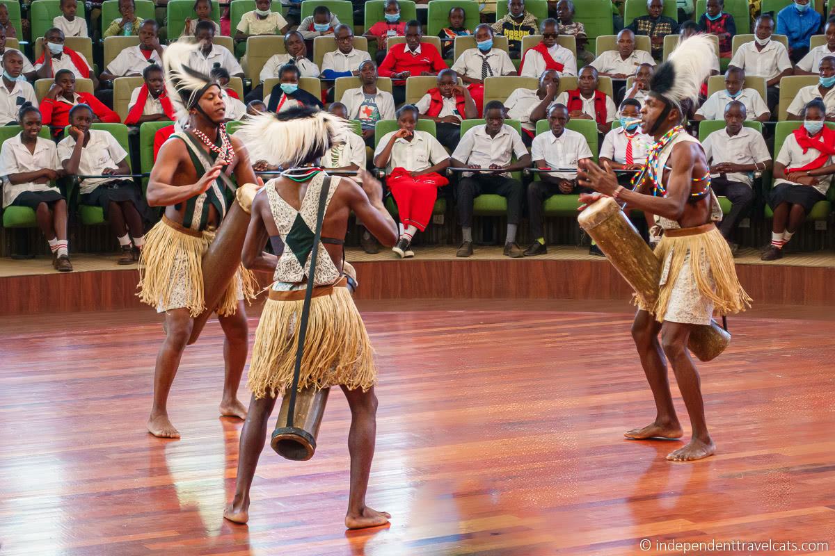 Bomas of Kenya dancing cultural performance 1 day Nairobi Kenya itinerary